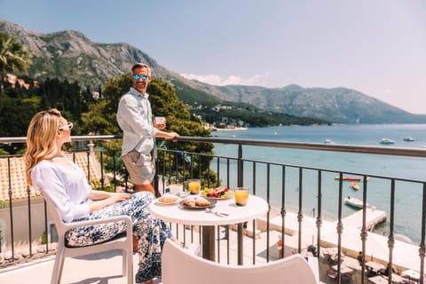 Balcony/Terrace, Sea view, Breakfast