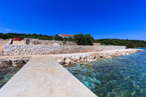 Seaside luxury villa with a swimming pool Cove Siroka, Ciovo - 11749 Villa in Okrug Gornji