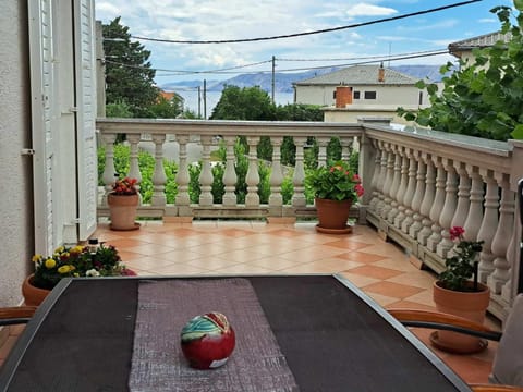 View (from property/room), Balcony/Terrace