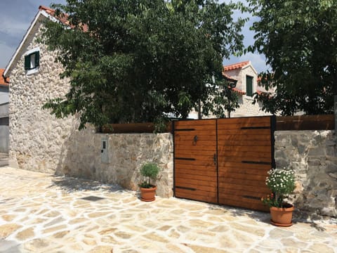 Holiday Home Cvita House in Split-Dalmatia County