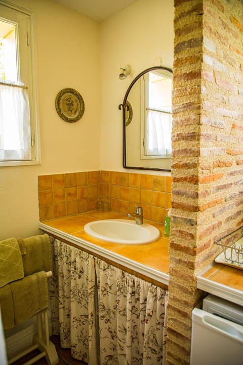 Les Chambres De La Loge Bed and Breakfast in Centre-Val de Loire