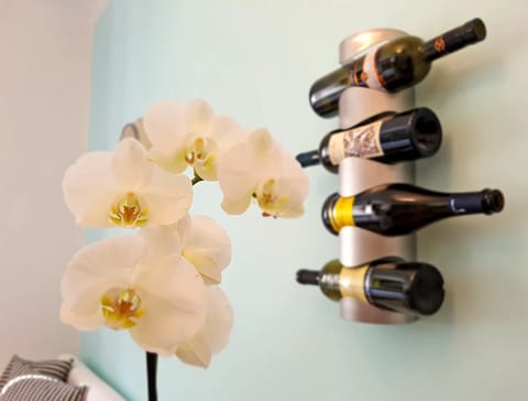 Decorative detail, Dining area