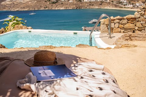 Day, Natural landscape, Pool view, Sea view, sunbed