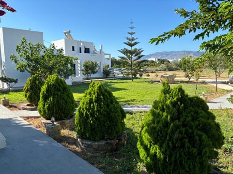 Garden, Garden view