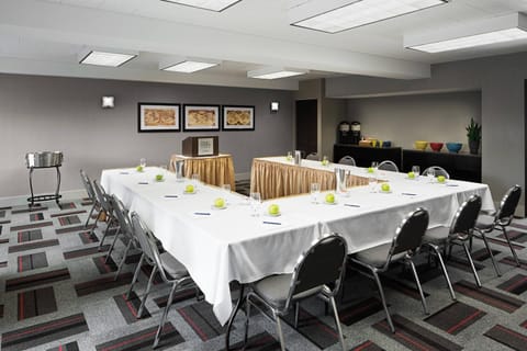 Meeting/conference room