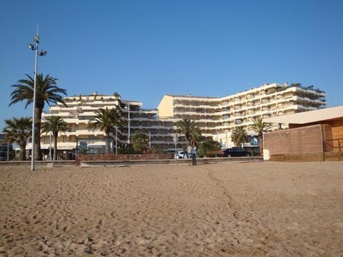 Acapulco Frejus Plage Apartment in Saint-Raphael