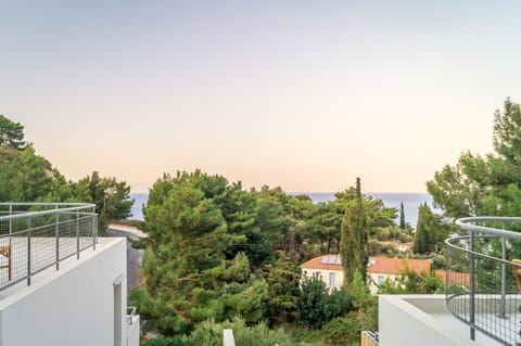 Property building, Bird's eye view, Garden view, Sea view