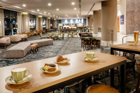 Restaurant/places to eat, Lobby or reception, Seating area