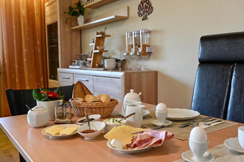 Pension Schöpke Alojamiento y desayuno in Bad Staffelstein