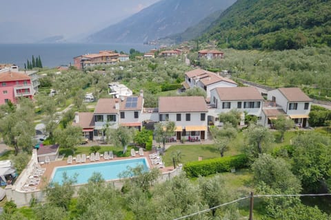 Property building, Lake view, Swimming pool