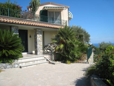 Villa Itati Chalet in Sanremo