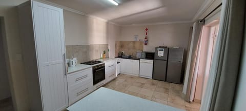 Allview Selfcatering Apartments Jacobsbaai Apartment in Western Cape