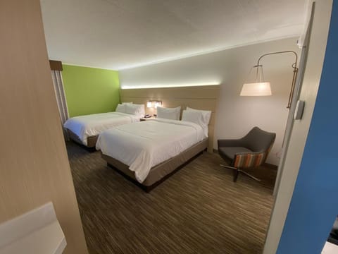 Holiday Inn Express Flint-Campus Area, an IHG Hotel Hotel in Flint