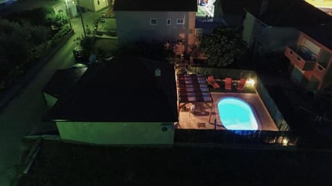 Garden view, Pool view