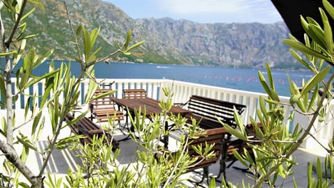 PENTHOUSE STOLIV New SPA-POOL Villa is located 5m from the sea, Exclusive Terrace,Private Jetty wih Sunbeds, Pebble Beach, Secluded location Total area 375m2 at your disposal Condo in Kotor Municipality