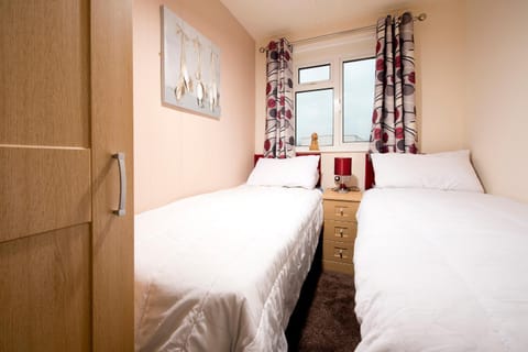 Sandy Glade Holiday Park Resort in Sedgemoor