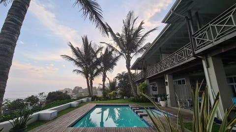 Shaka's Seat Guesthouse - Check Out Our May Special! Resort in Dolphin Coast