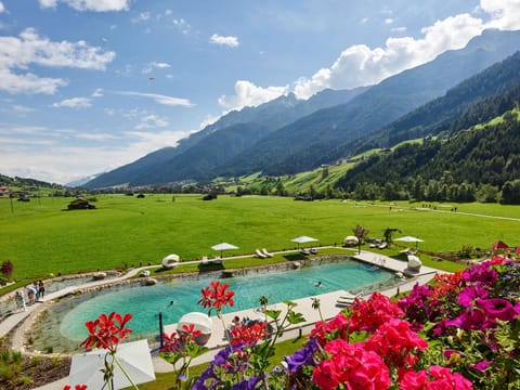 Alpeiner - Nature Resort Tirol Hotel in Neustift im Stubaital