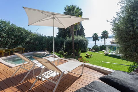 Garden, Hot Tub, Solarium, Sea view