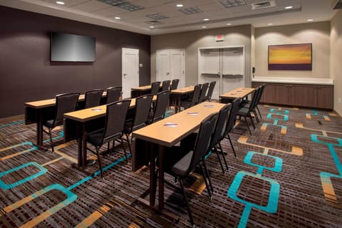 Meeting/conference room