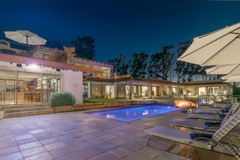 Property building, Night, On site, Pool view