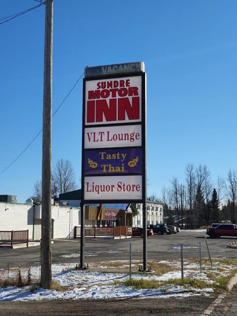 Sundre Motor Inn Hotel in Clearwater County