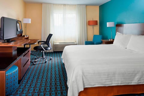 Fairfield Inn & Suites Lexington Keeneland Airport Hotel in Lexington