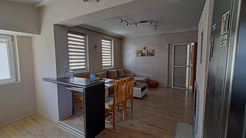 Nikolovi Home Apartments Apartamento in Pomorie