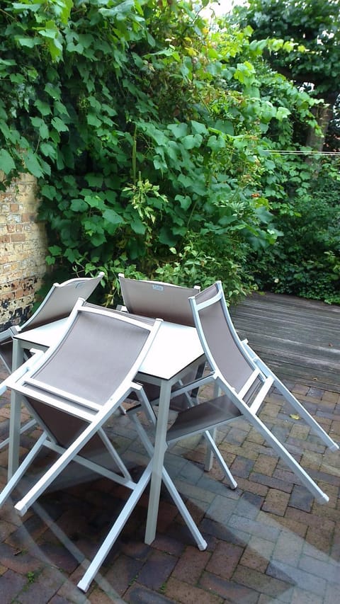 Garden, Balcony/Terrace, Garden view