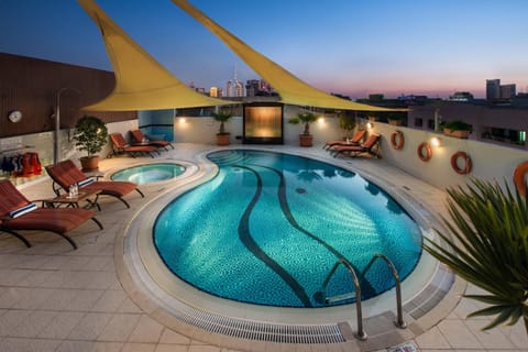 Savoy Suites Hotel Apartment - Newly Renovated Aparthotel in Dubai