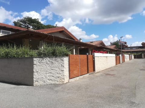 Property building, Street view