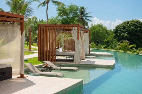 Day, Pool view, Swimming pool, sunbed