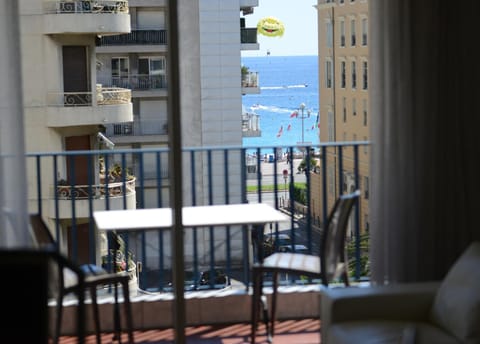 Balcony/Terrace, Beach, Sea view