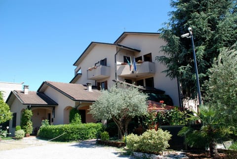 Facade/entrance, Garden view