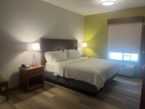 Holiday Inn Express Hotel & Suites Sioux Falls At Empire Mall, an IHG Hotel Hotel in Sioux Falls