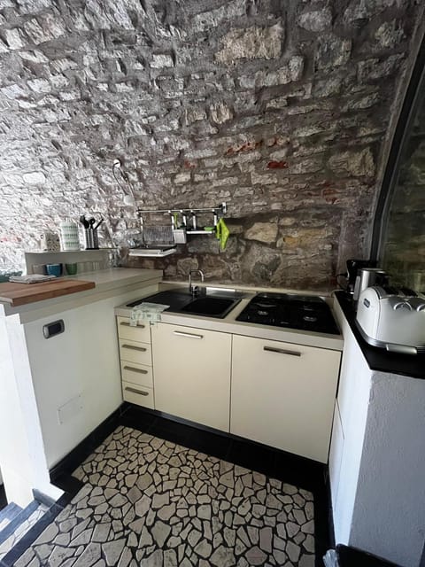 Casa Limonaia San Rocco Apartment in Limone Sul Garda