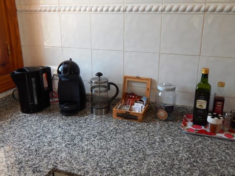 Food and drinks, Food