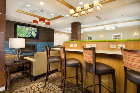 Holiday Inn Express & Suites Alexandria - Fort Belvoir, an IHG Hotel Hotel in Belle Haven