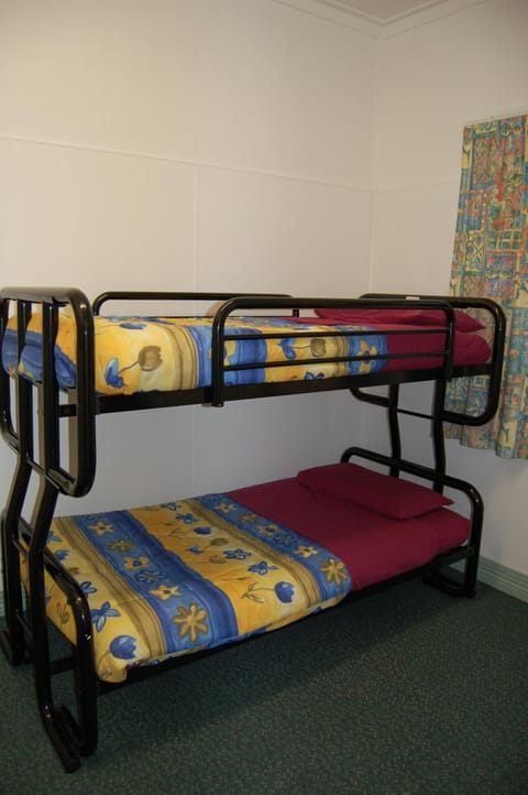 bunk bed, bunk bed