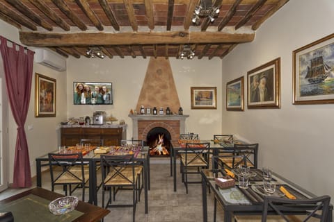 Art Gallery B&B Übernachtung mit Frühstück in Capannori