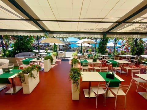 Summer, Balcony/Terrace