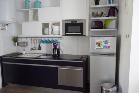 Property building, Kitchen or kitchenette