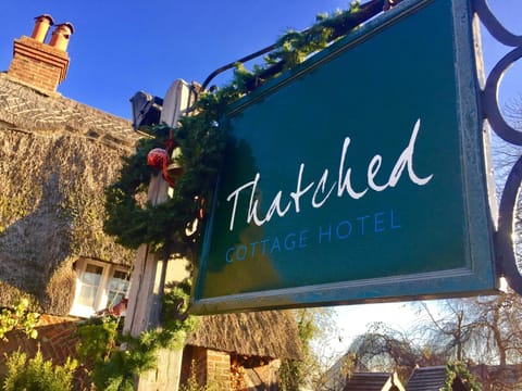 Thatched Cottage Hotel Hôtel in Brockenhurst