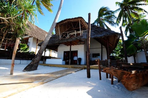 Beachfront Villa Hideaway ZanzibarHouses Villa in Unguja North Region