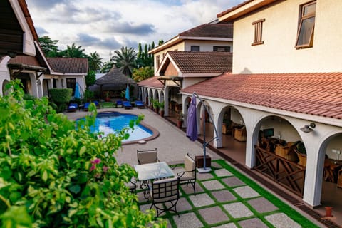 Mahogany Lodge, Cantonments Hotel in Accra