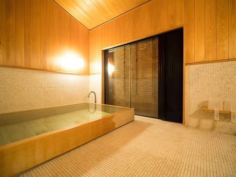 Bathroom, Public Bath