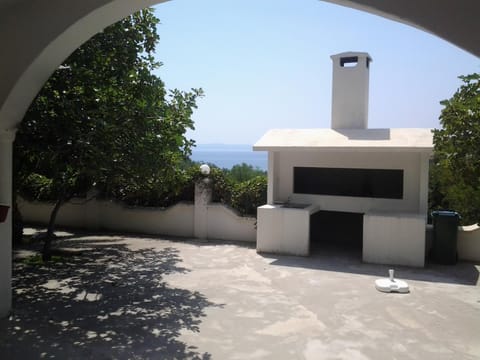 BBQ facilities, Sea view