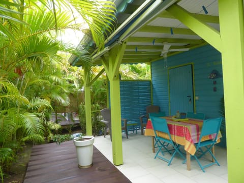 Patio, Dining area