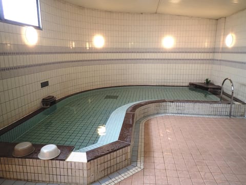 Steam room, Public Bath