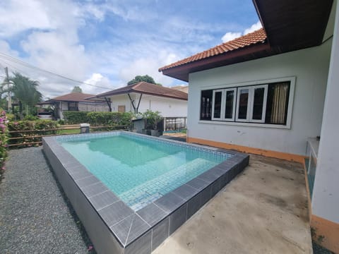 Mae Rampung Beach House Pool Villa House in Phe